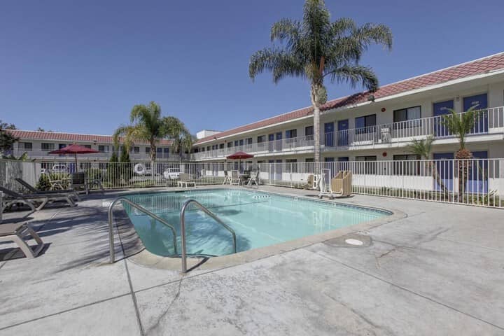 Pool 36 of 54